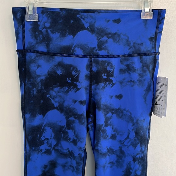 Athleta High Rise Chaturanga Tight in Blue Cloud - Picture 3 of 8